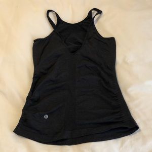 Lululemon workout tank